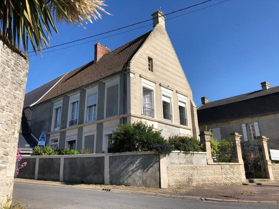 Holiday home Historique En Normandie Plages Du Debarquement Ver-sur-Mer